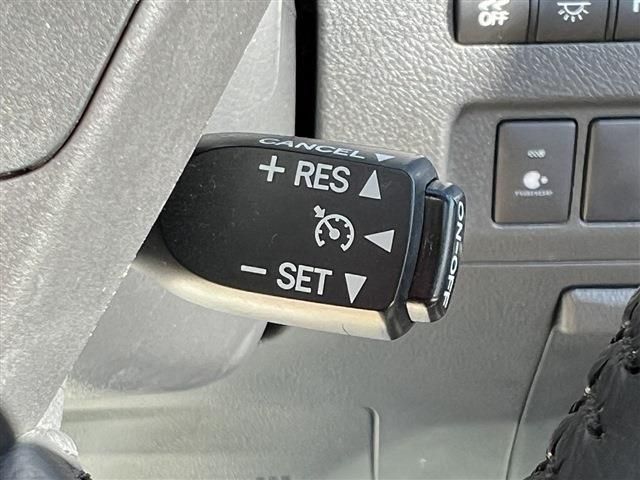 Toyota ALPHARD 2012-02 182914-14
