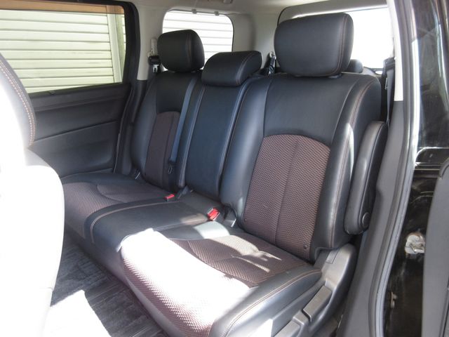 Nissan ELGRAND 2010-08 22544-12