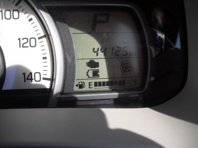 Suzuki ALTO 2015-01 1270-16