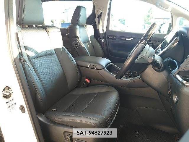 Toyota ALPHARD 2018-04 355433-9