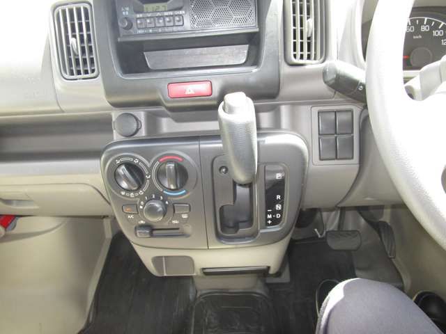 Suzuki EVERY 2018-06 6667-10
