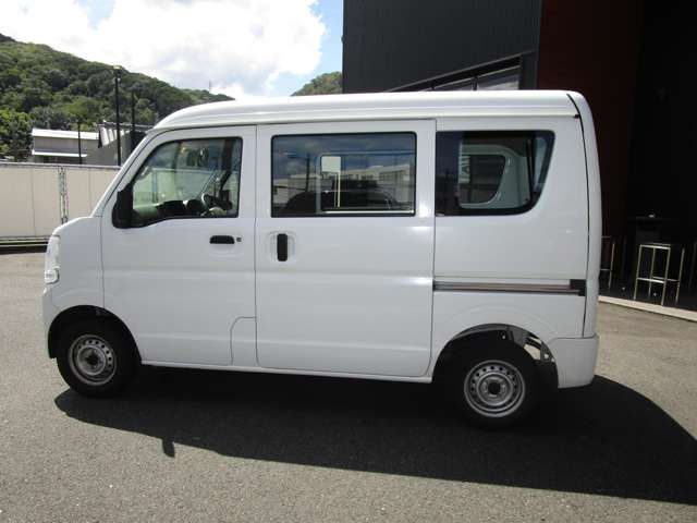 Suzuki EVERY 2018-06 6667-6