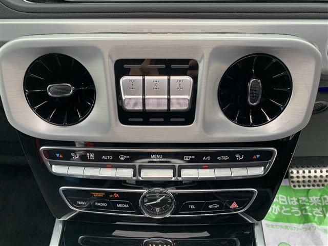 Mercedes Benz G-CLASS 2022-02 27747-20