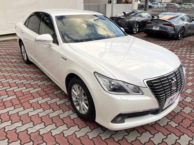 Toyota CROWN SEDAN 2013-06 192713-16