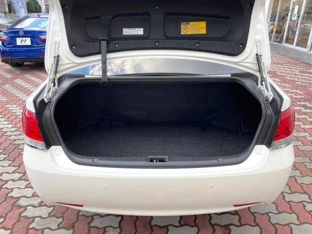 Toyota CROWN SEDAN 2013-06 192713-10