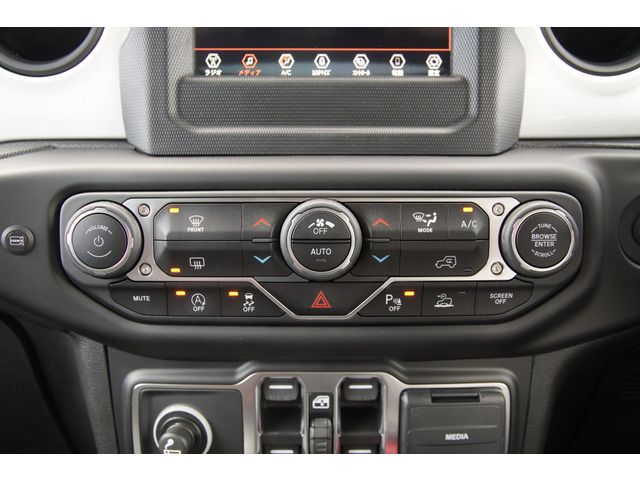 Jeep WRANGLER 2021-07 7617-18
