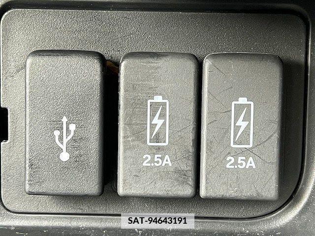 Honda N BOX CUSTOM 2019-08 379032-11