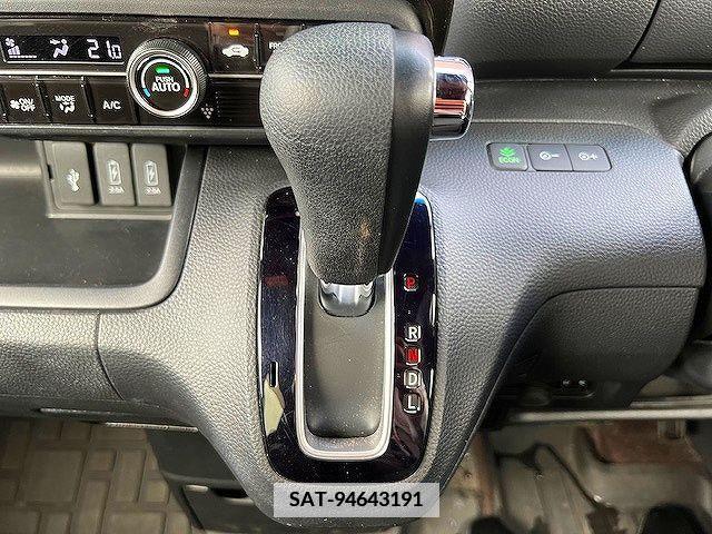 Honda N BOX CUSTOM 2019-08 379032-19
