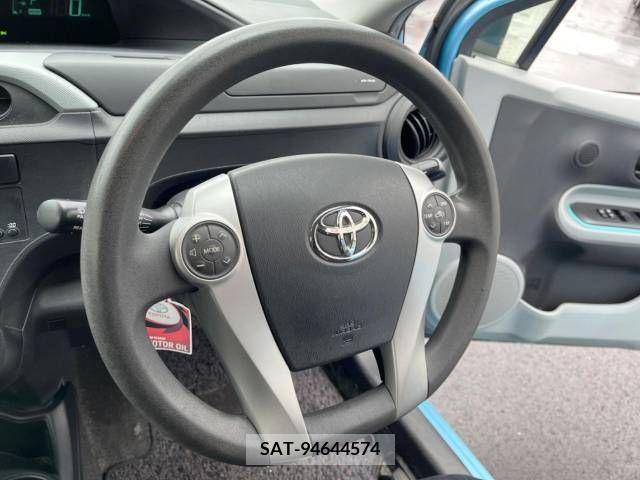 Toyota AQUA 2013-03 292525-10