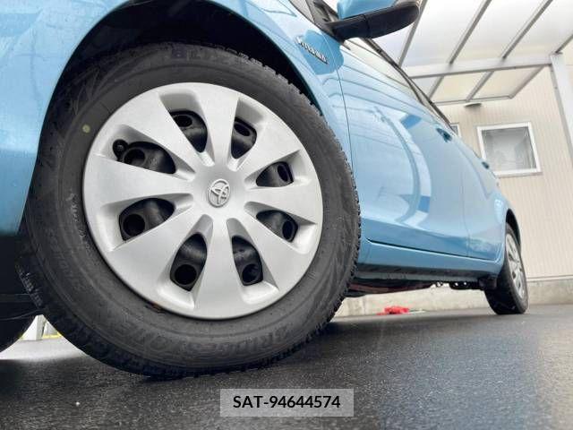 Toyota AQUA 2013-03 292525-15
