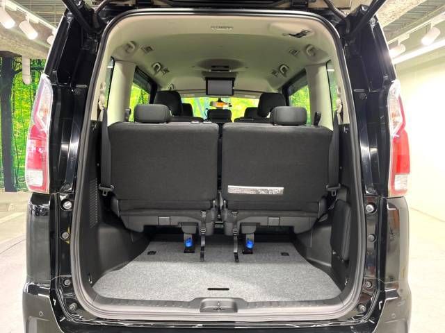 Nissan SERENA 2018-03 19934-10