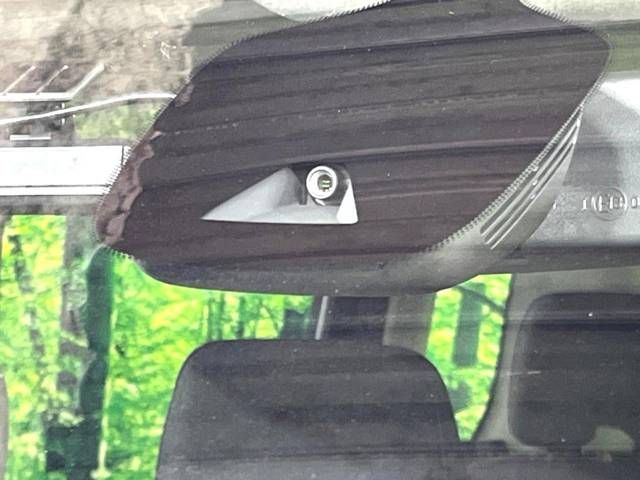 Nissan SERENA 2018-03 19934-5