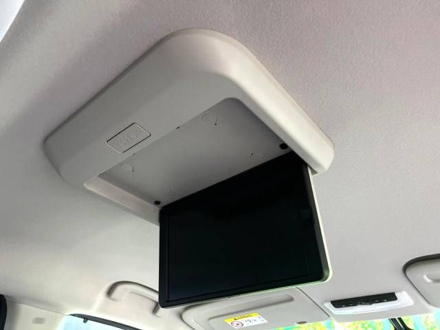 Nissan SERENA 2018-03 19934-4