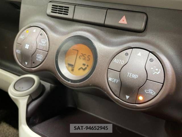 Toyota PASSO 2015-06 327967-6
