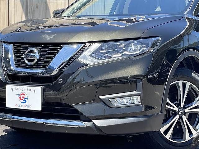 Nissan X-TRAIL 2018-03 8206-9