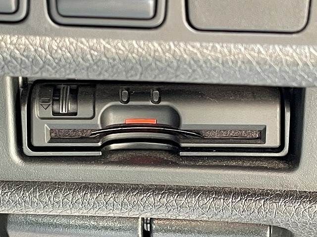 Nissan X-TRAIL 2018-03 8206-6
