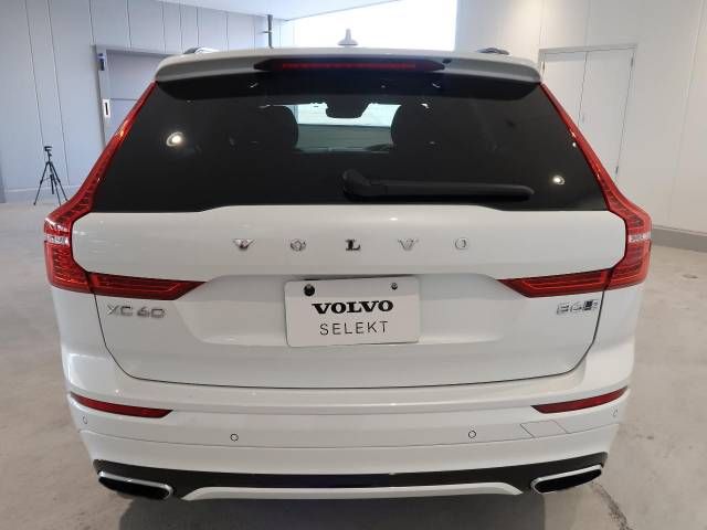 Volvo XC60 2021-02 7963-19