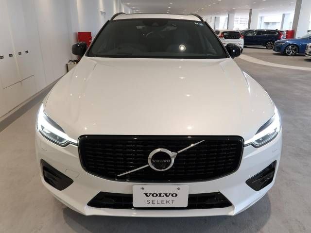 Volvo XC60 2021-02 7963-18