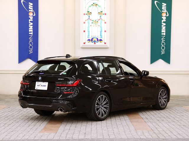 Bmw 3 SERIES 2021-02 17970-2