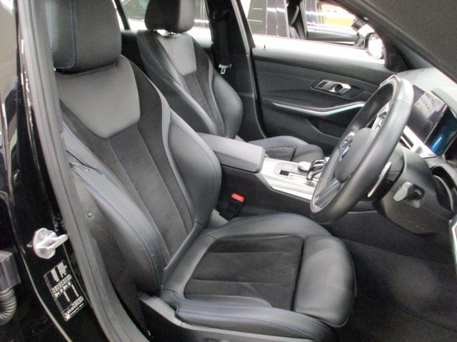 Bmw 3 SERIES 2021-02 17970-18