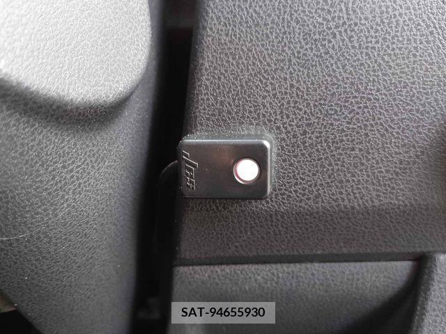 Nissan NOTE 2017-07 337133-20