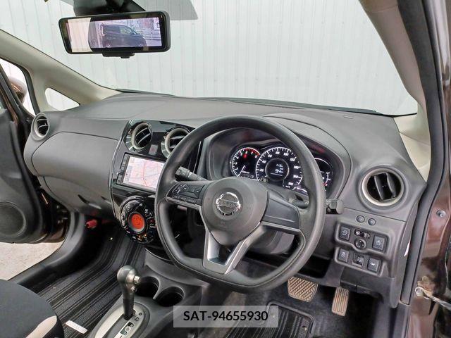 Nissan NOTE 2017-07 337133-9