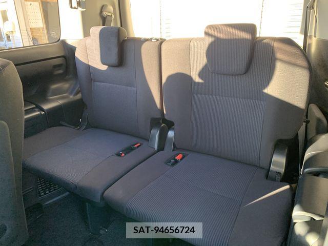 Toyota NOAH 2016-09 206019-6