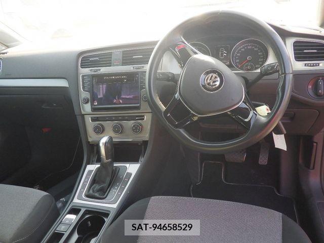 VolksWagen GOLF 2016-05 202487-4