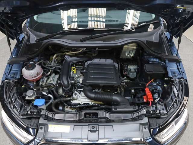 Audi A1 2018-05 10560-12