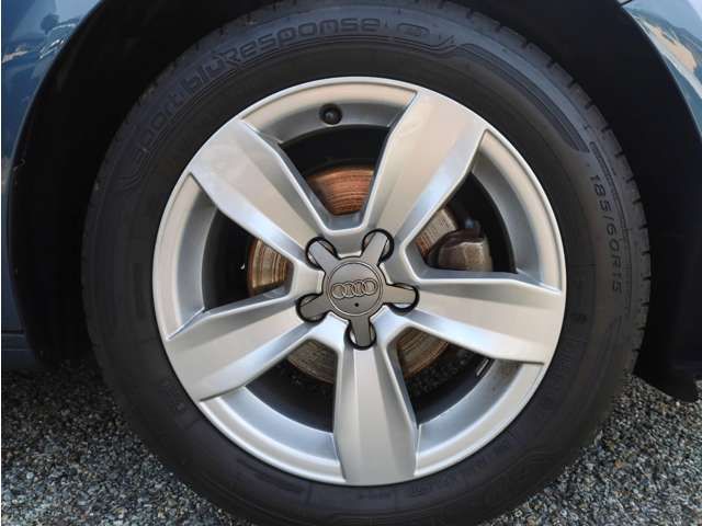 Audi A1 2018-05 10560-15