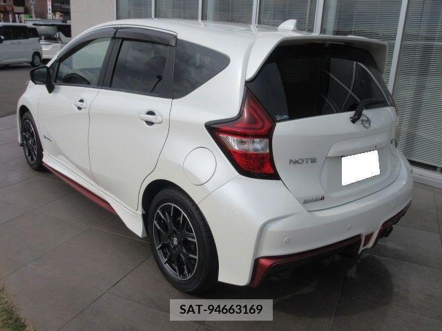 Nissan NOTE 2018-05 279921-3