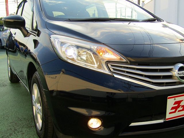 Nissan NOTE 2015-05 8324-25