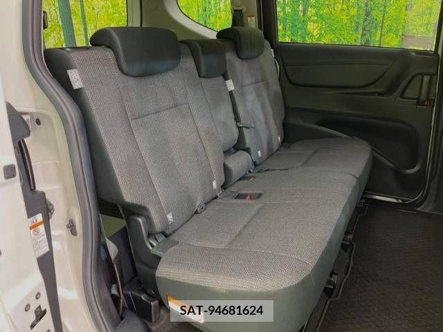 Toyota SIENTA 2018-10 339164-9