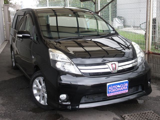 Toyota ISIS 2013-01 25283-2