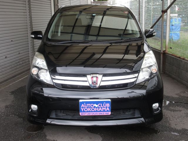 Toyota ISIS 2013-01 25283-1