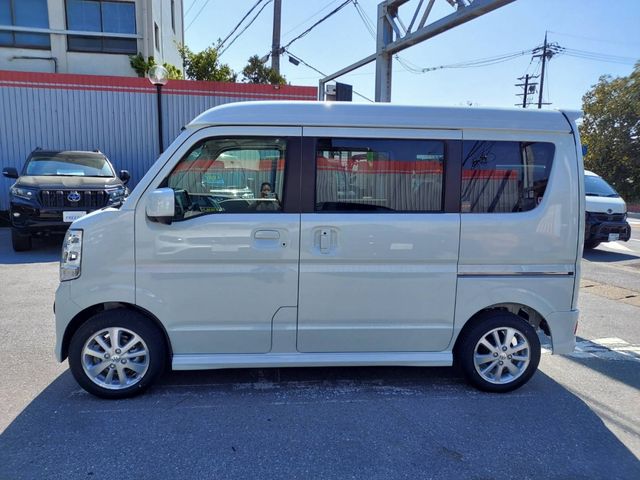 Suzuki EVERY WAGON 2023-01 17718-16