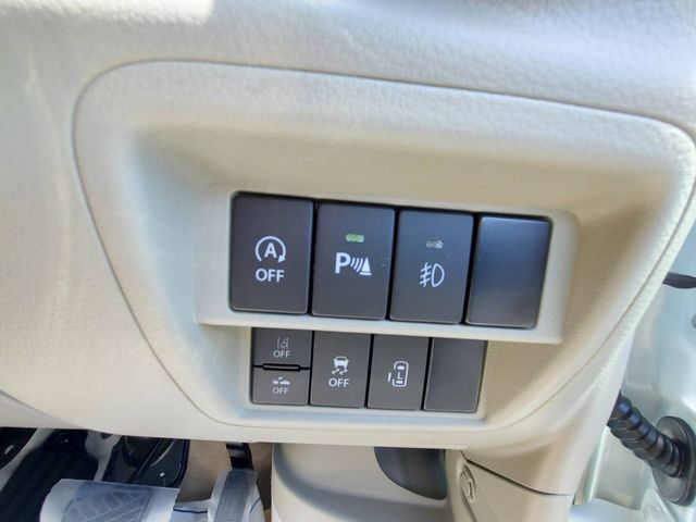 Suzuki EVERY WAGON 2023-01 17718-12