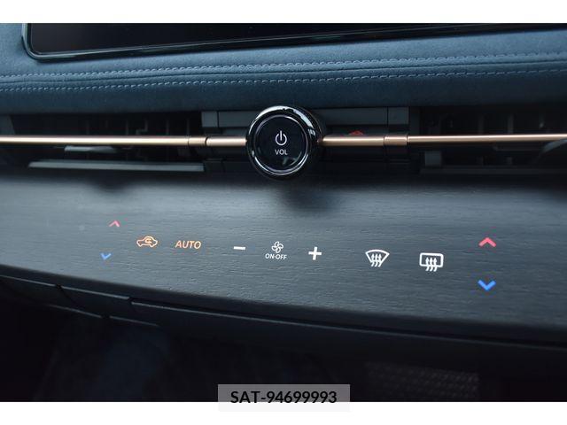 Nissan Ariya 2023-03 371653-10