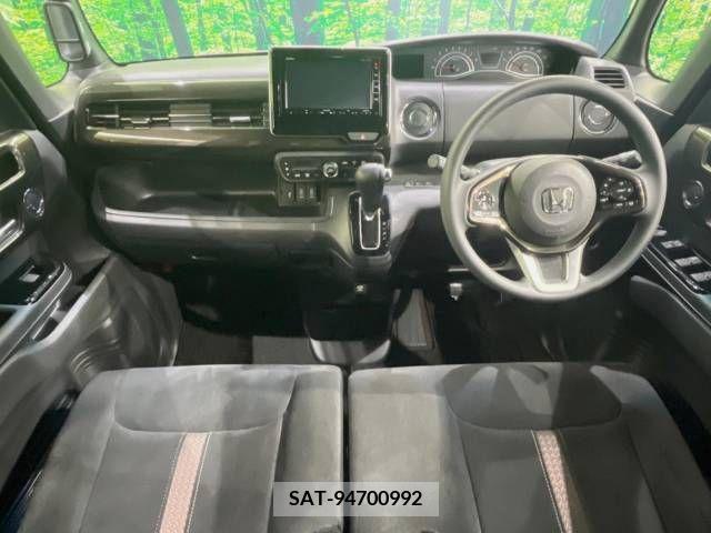 Honda N BOX CUSTOM 2018-01 330754-1