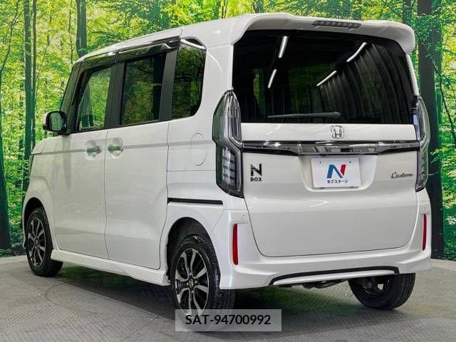 Honda N BOX CUSTOM 2018-01 330754-17