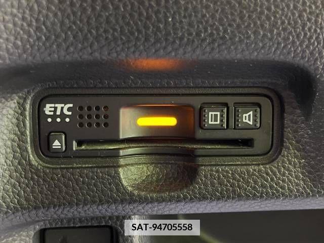 Honda N BOX CUSTOM 2018-03 351844-9