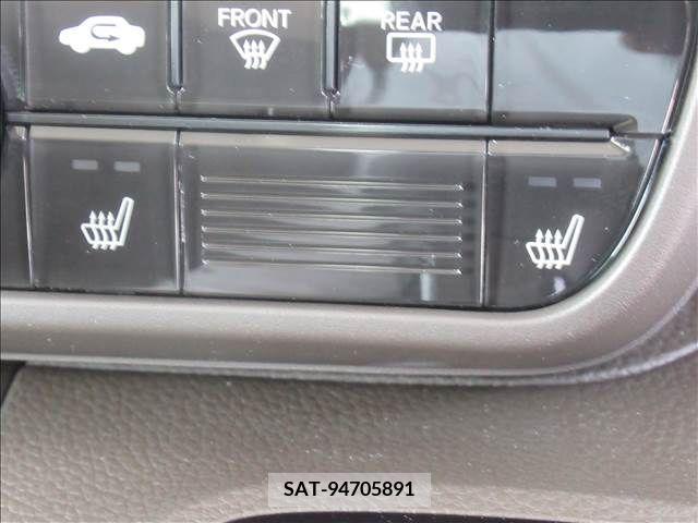 Honda N BOX 2023-09 278473-11