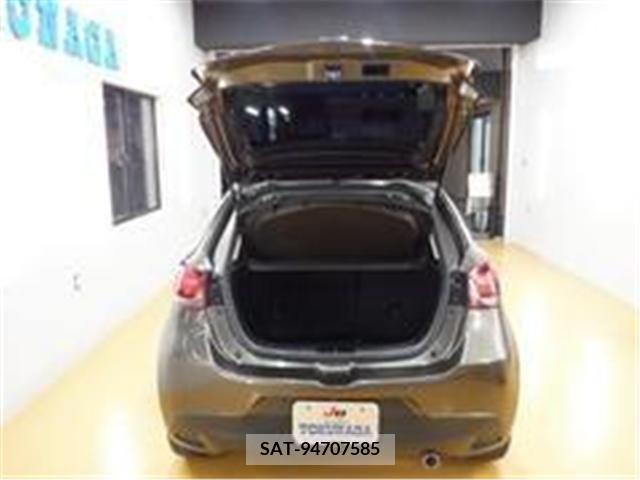 Mazda DEMIO 2016-10 251872-9
