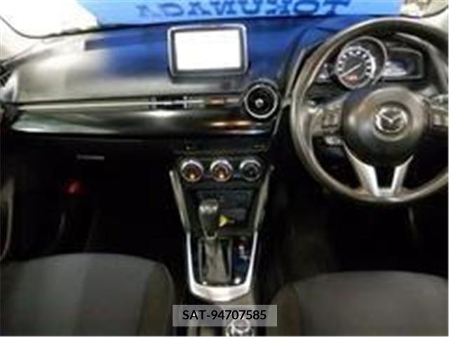 Mazda DEMIO 2016-10 251872-4