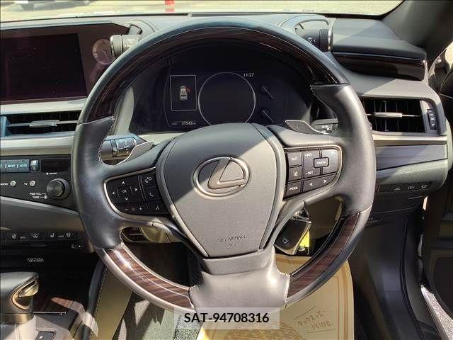 Lexus ES 2018-12 201492-1