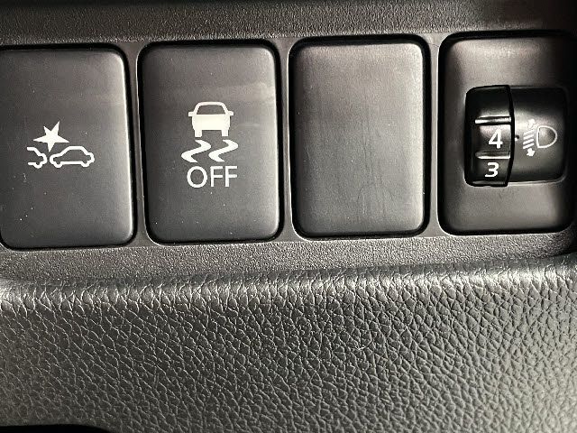 Nissan DAYZ ROOX 2016-01 180789-17