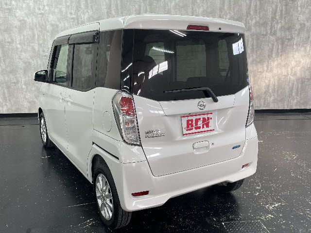 Nissan DAYZ ROOX 2016-01 180789-8