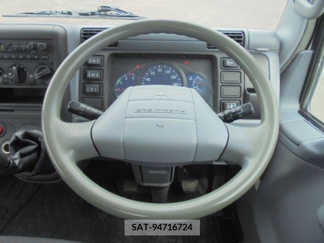 Mitsubishi CANTER 2004-06 201560-1