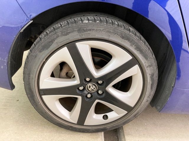 Toyota PRIUS 2016-07 24754-8