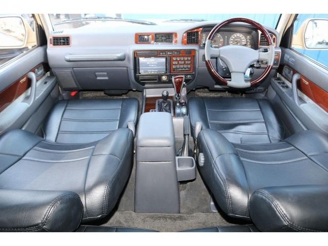 Toyota LAND CRUISER 1995-01 1231-1